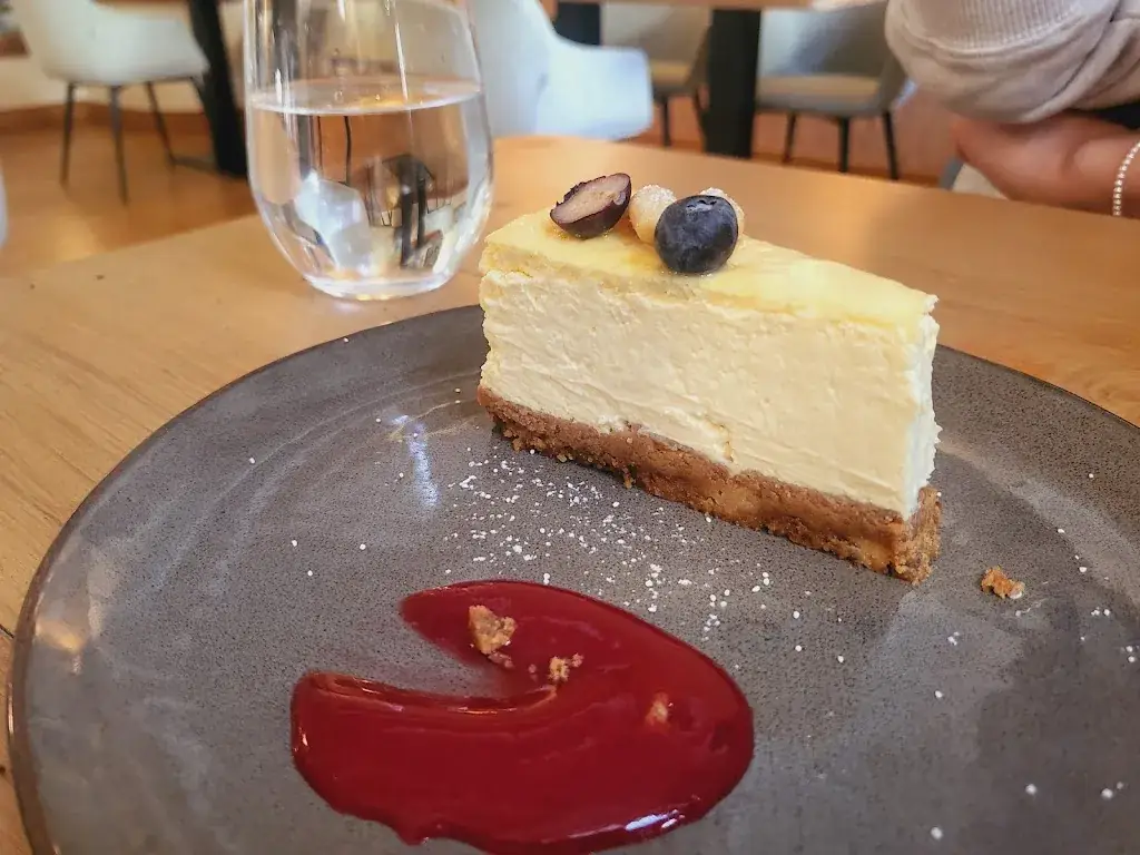 Le Maufoux Chablis_Chablis_slider_image_3