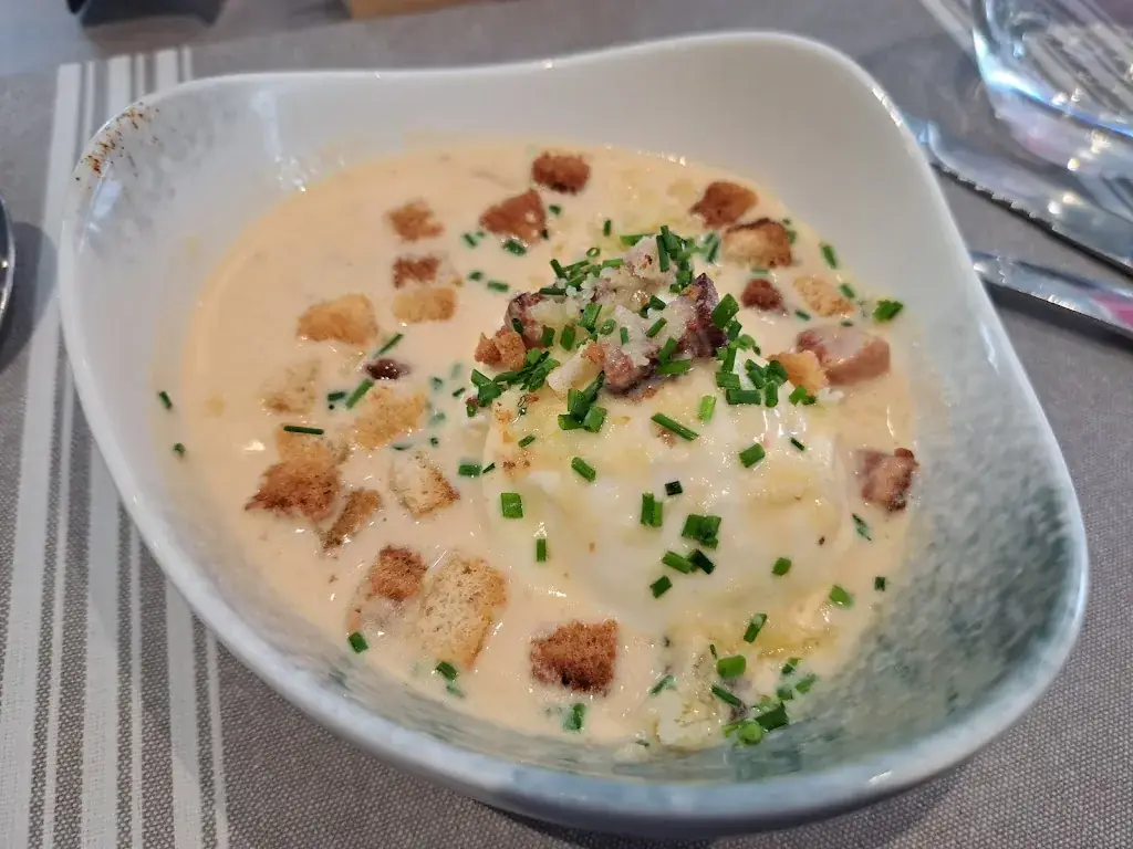 Restaurant la chicorée ( CHAGNY 71150)_Chagny_slider_image_3