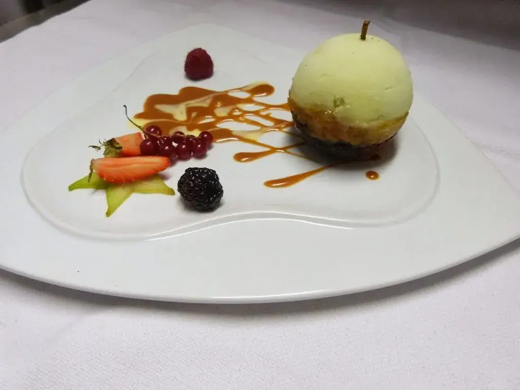 Le Relais Poyaudin_Champignelles_slider_image_2