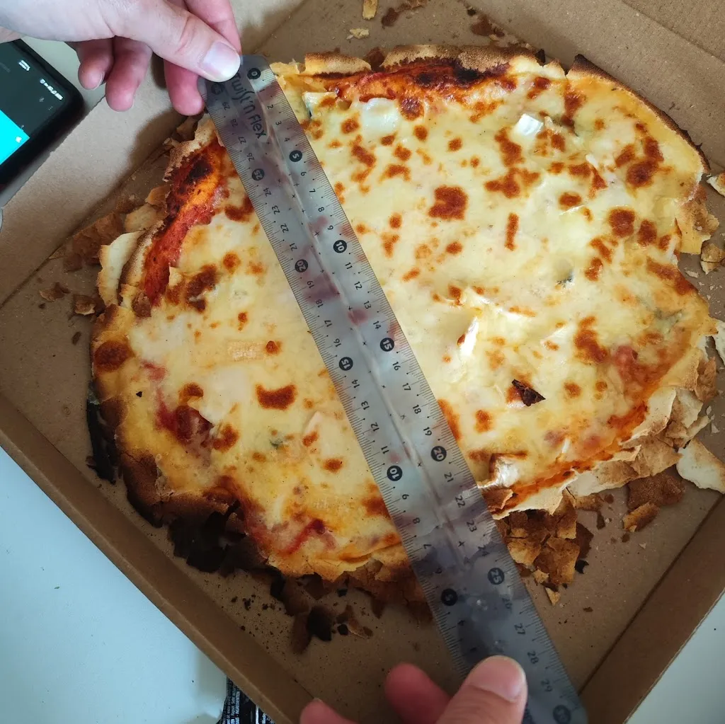 EEY_La Petite Pizza Champignelles_Champignelles_review