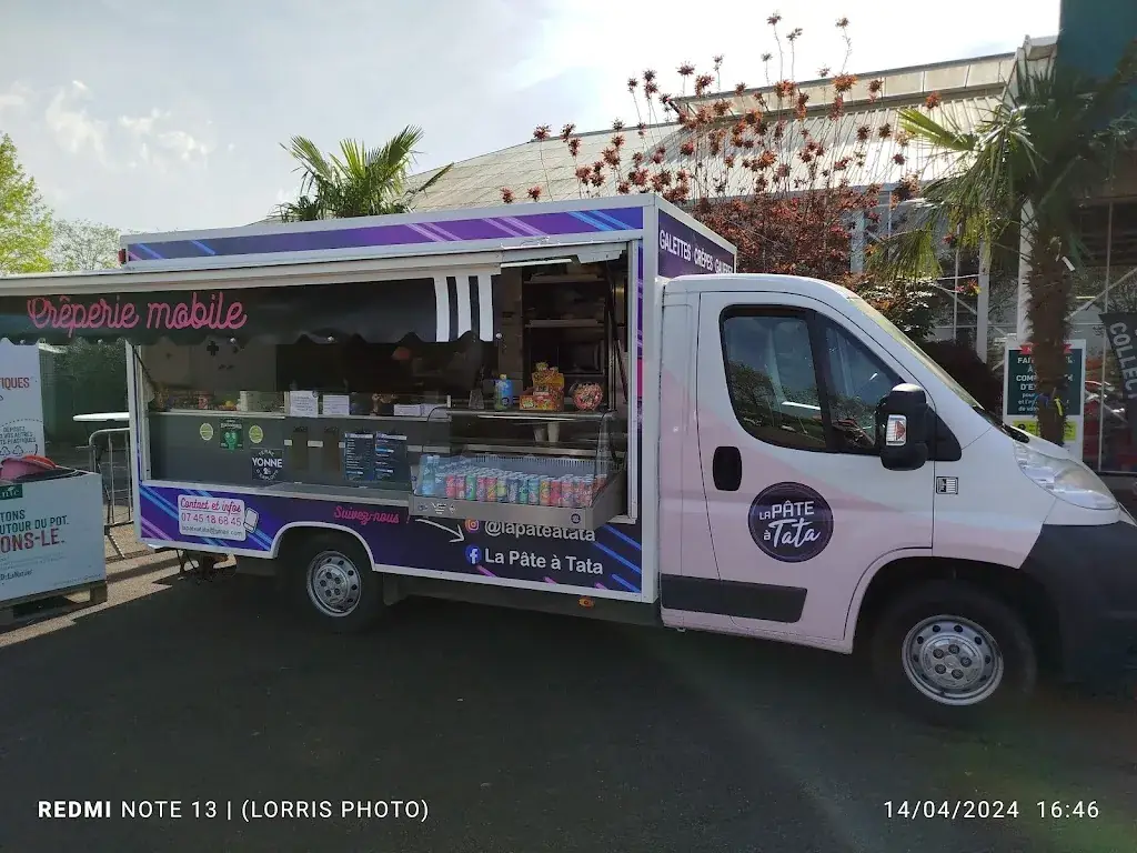 Lorris LECESTRE_La Pâte à Tata_Champignelles_review