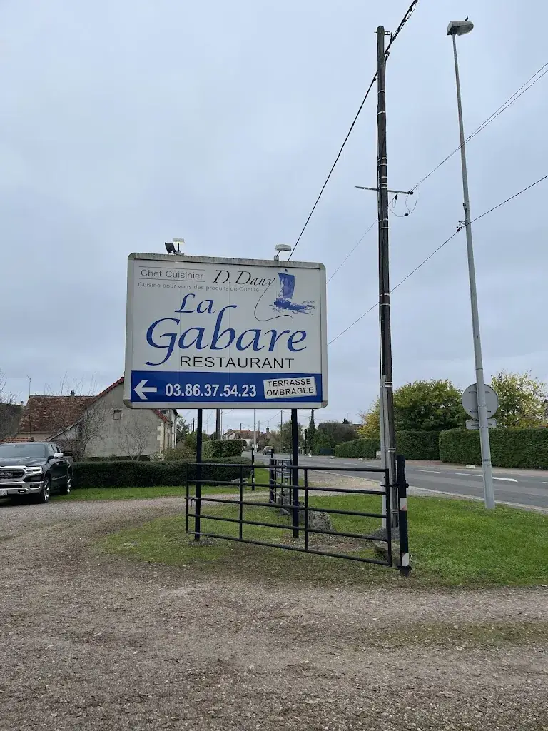 Gérard L_La Gabare_Challuy_review