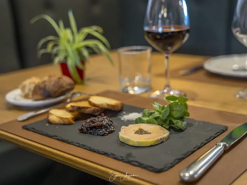 Sylvie Augendre_Brasserie Pont de Loire_Nevers_review