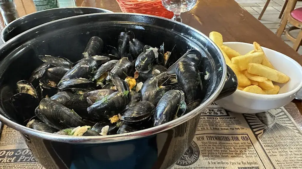 La Marine_Nevers_slider_image_2