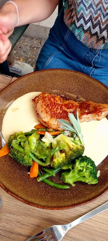 Menu_Bistro de la Place_Champs-sur-Yonne_immagine_8