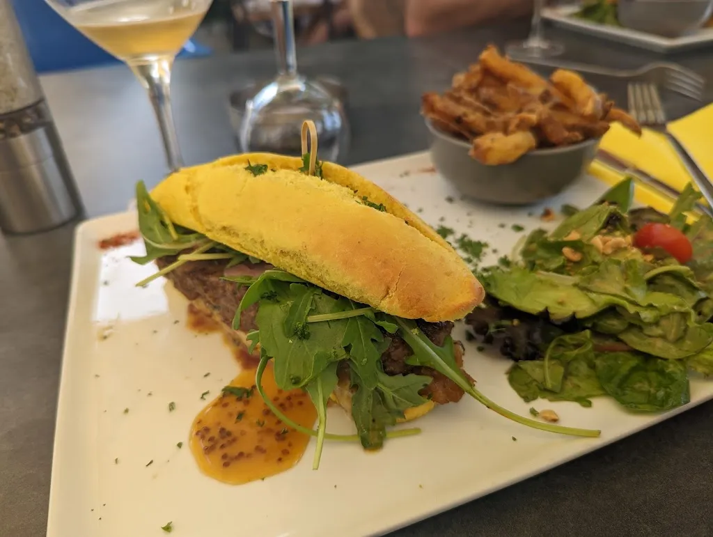 Nick Fisher_Chez Emeline_Champs-sur-Yonne_Bewertung