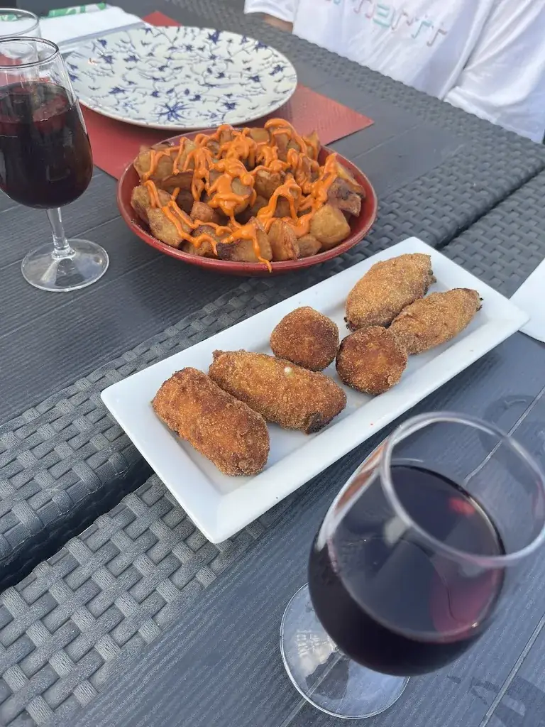 Anthony_El Toro_Louhans_review