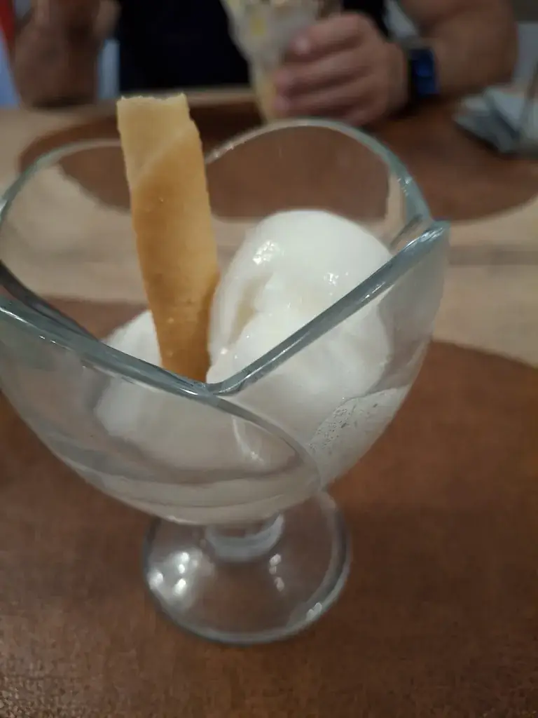 laurence dachicourt_Aux 4 épices_Louhans_recensione