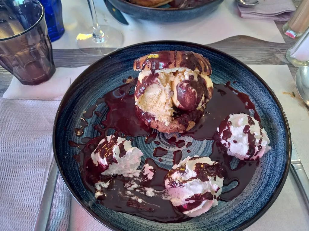 christophe ADAM_La Mère Jouvenceaux_Louhans_review