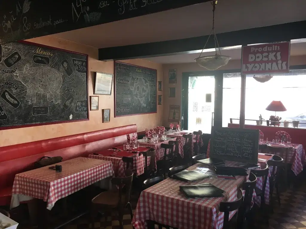 Bistrot Le P'tit Blanc restaurant in Louhans