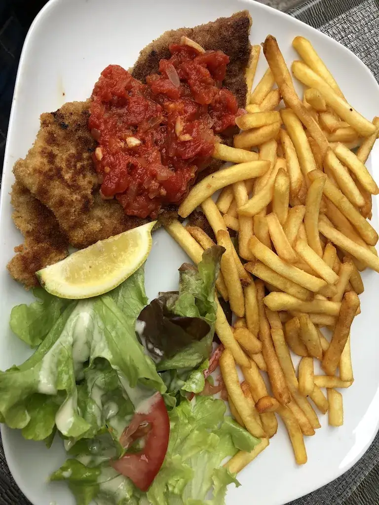 Nannan Shen_Pub Le 157_Louhans_Bewertung