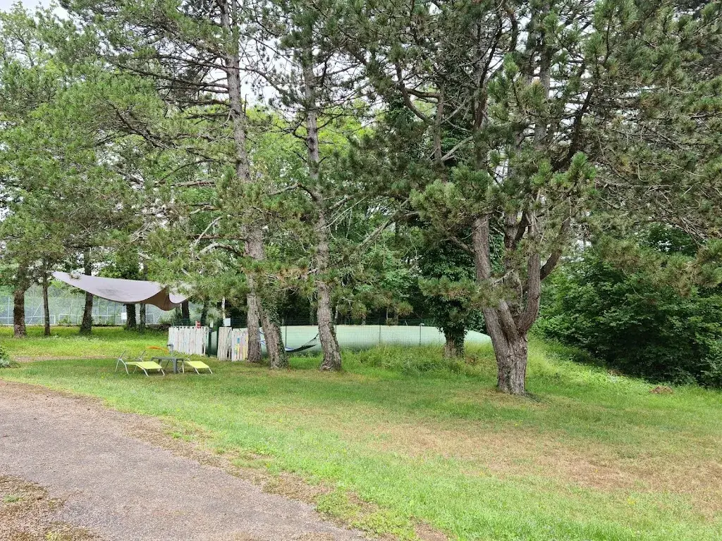 Dominique Heemels_Camping de Champlitte_Champlitte_review