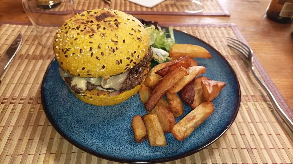 Le Saint Patoche_Charny_slider_image_3