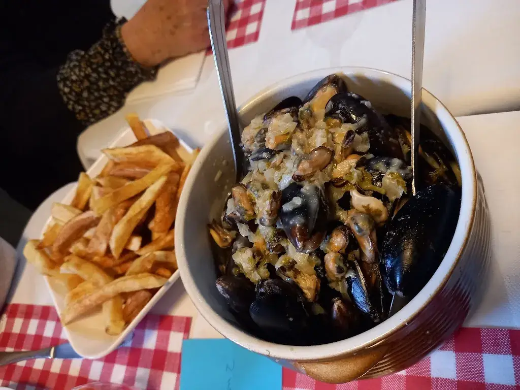 Nathalie Robin_Restaurant de la Gare_Puisaye_review