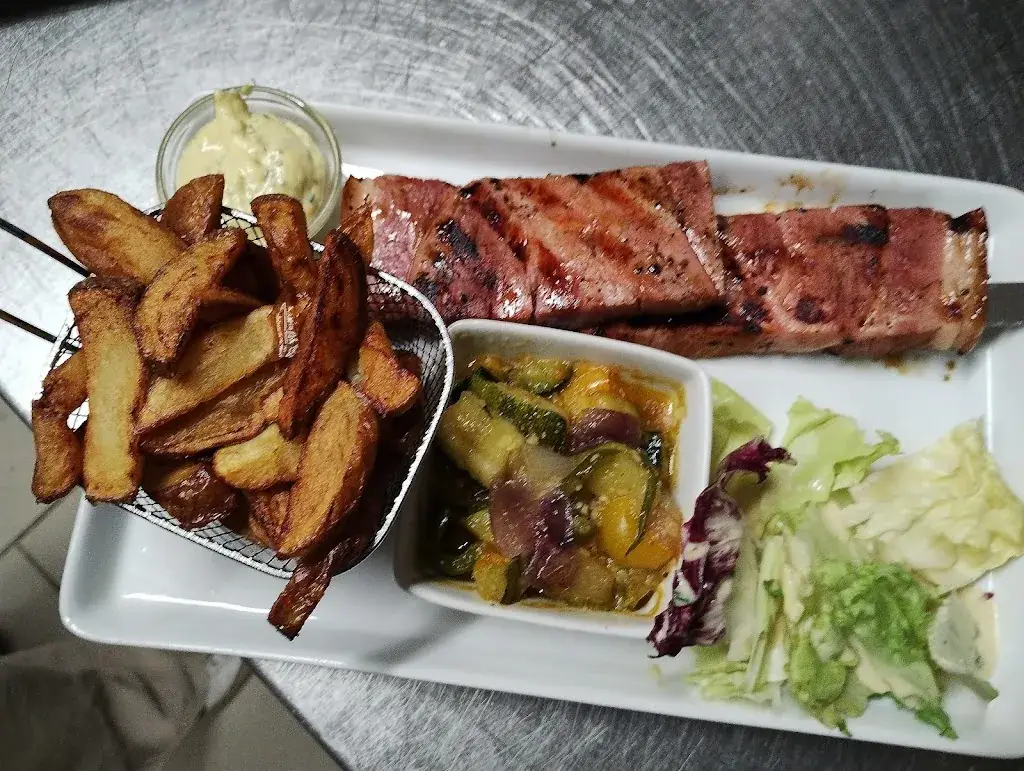 Barki Drabo_Restaurant de la Gare_Puisaye_review