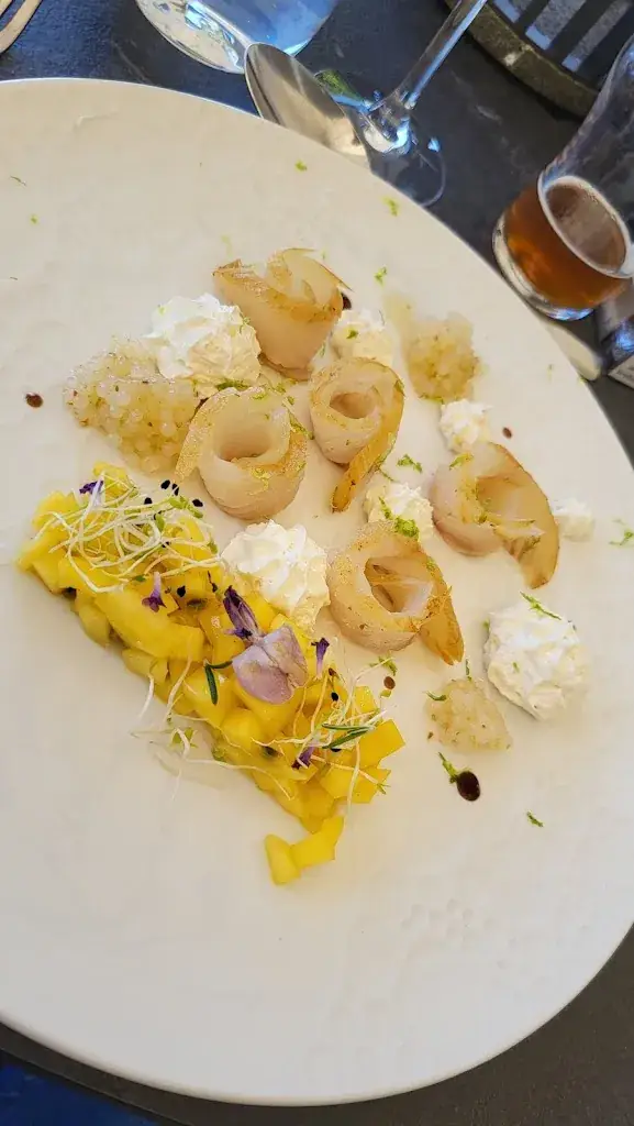 Jean Fr'ns_restaurant Auberge du château de vaite_Champlive_review