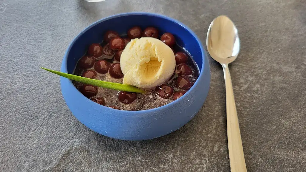 restaurant Auberge du château de vaite restaurant in Champlive