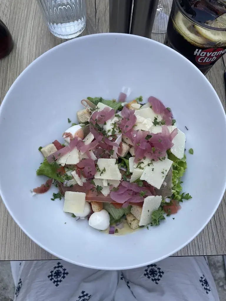 Michon Clarisse_Brasserie L'éphémère Aubenas_Aubenas_review