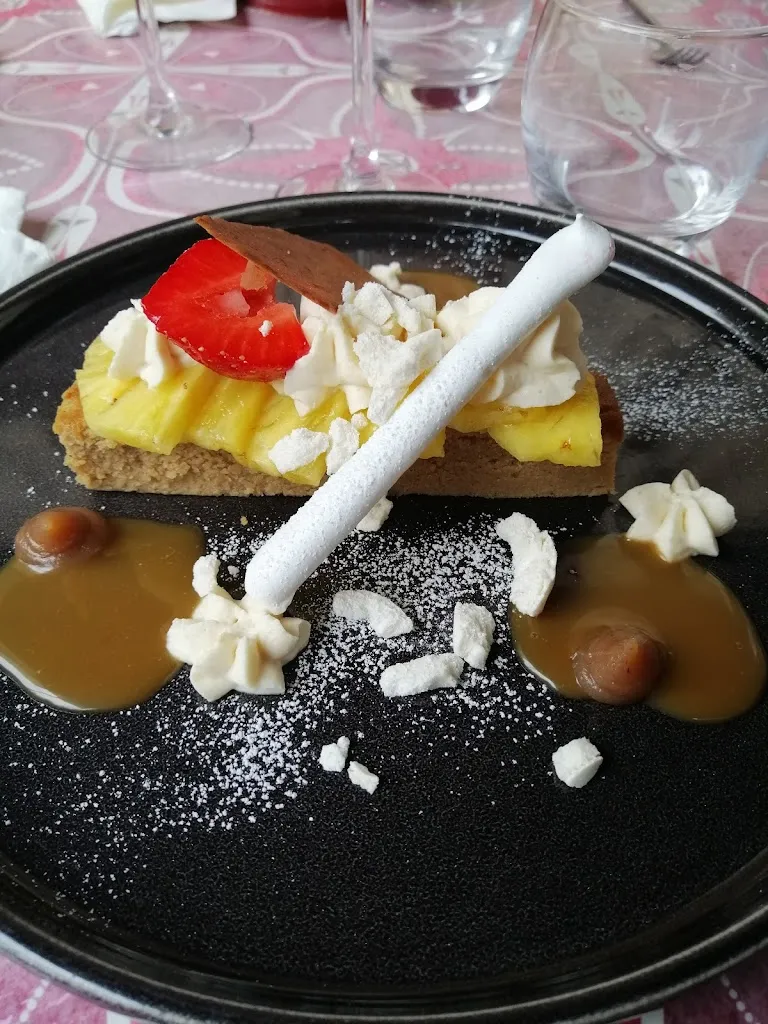 Le chat qui pêche_Aubenas_slider_image_2