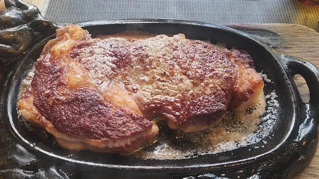 Restaurant Frédéric Doucet_Charolles_slider_image_2