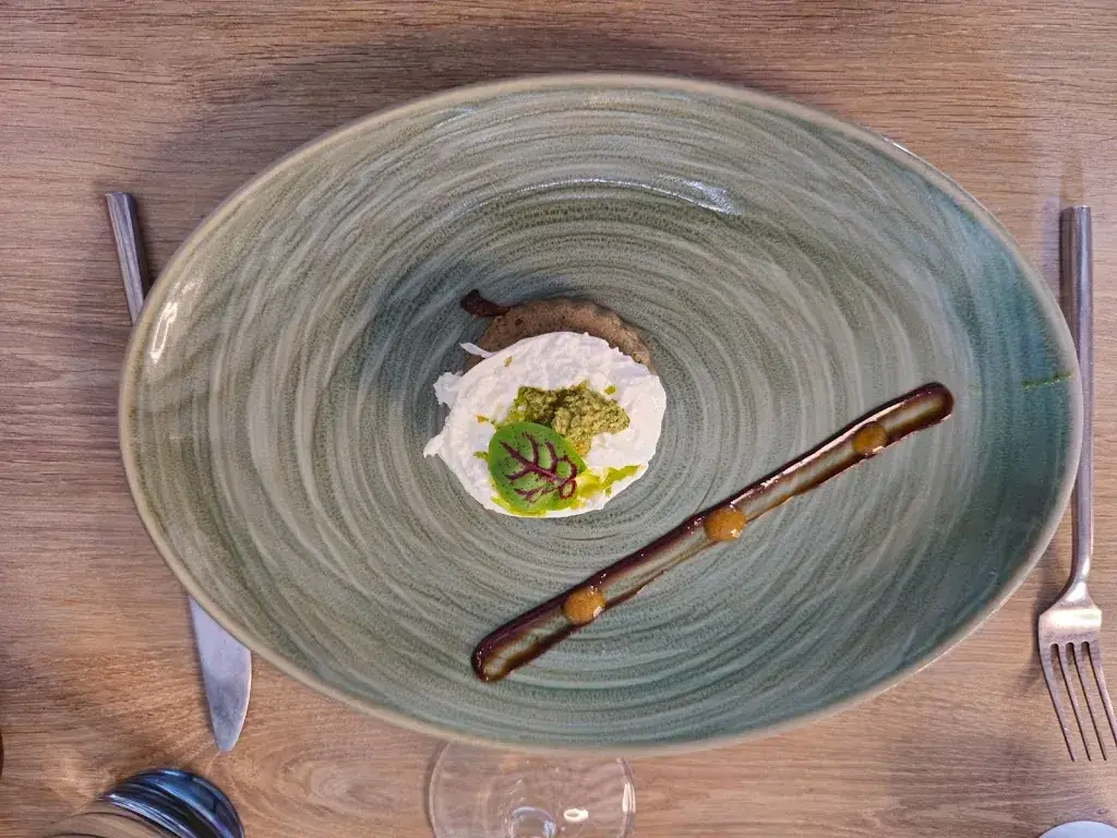 Isabelle Barberon_Le Charolles_Charolles_review