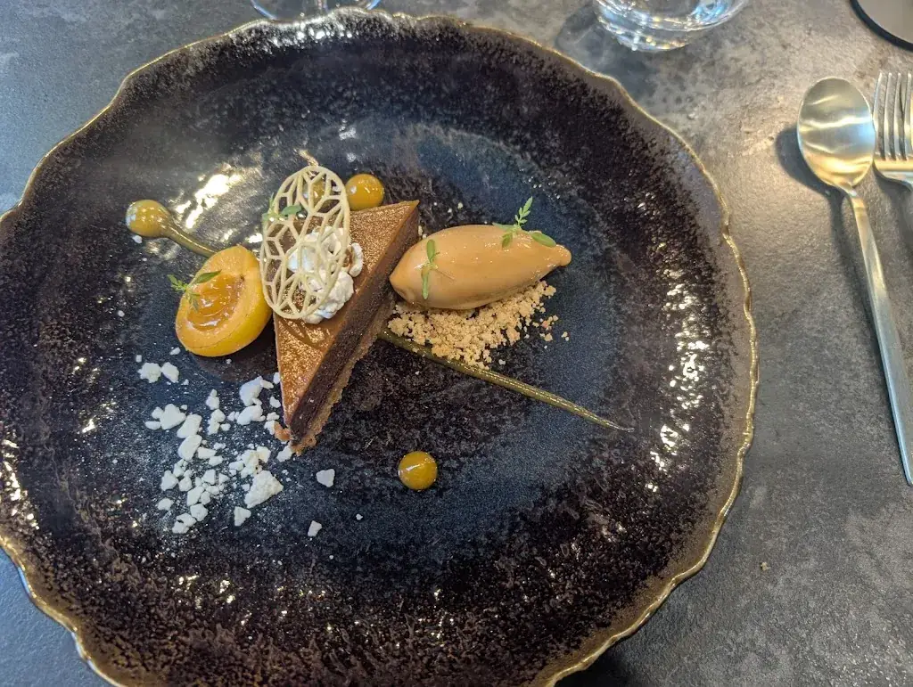 LE MERANIE_Châtillon-le-Duc_slider_image_3