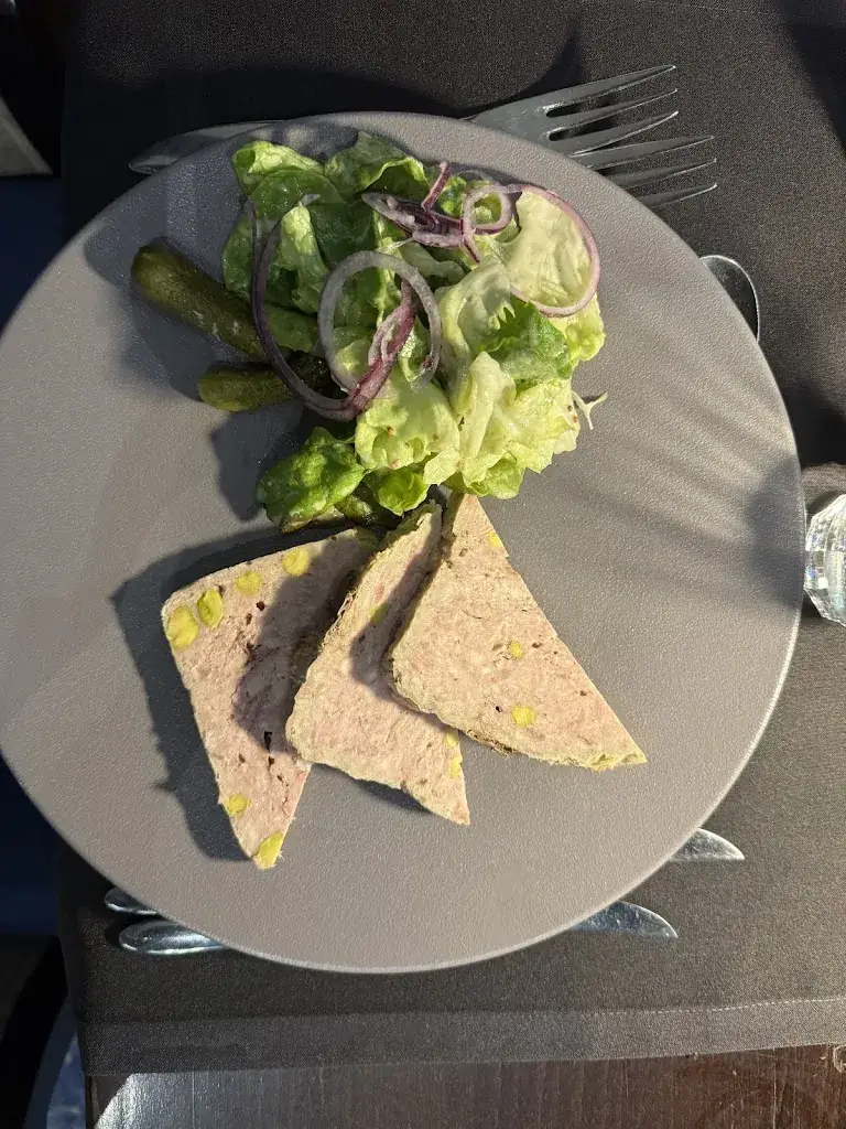 Planète Terre_Ycaste restaurant_Pougues-les-Eaux_review