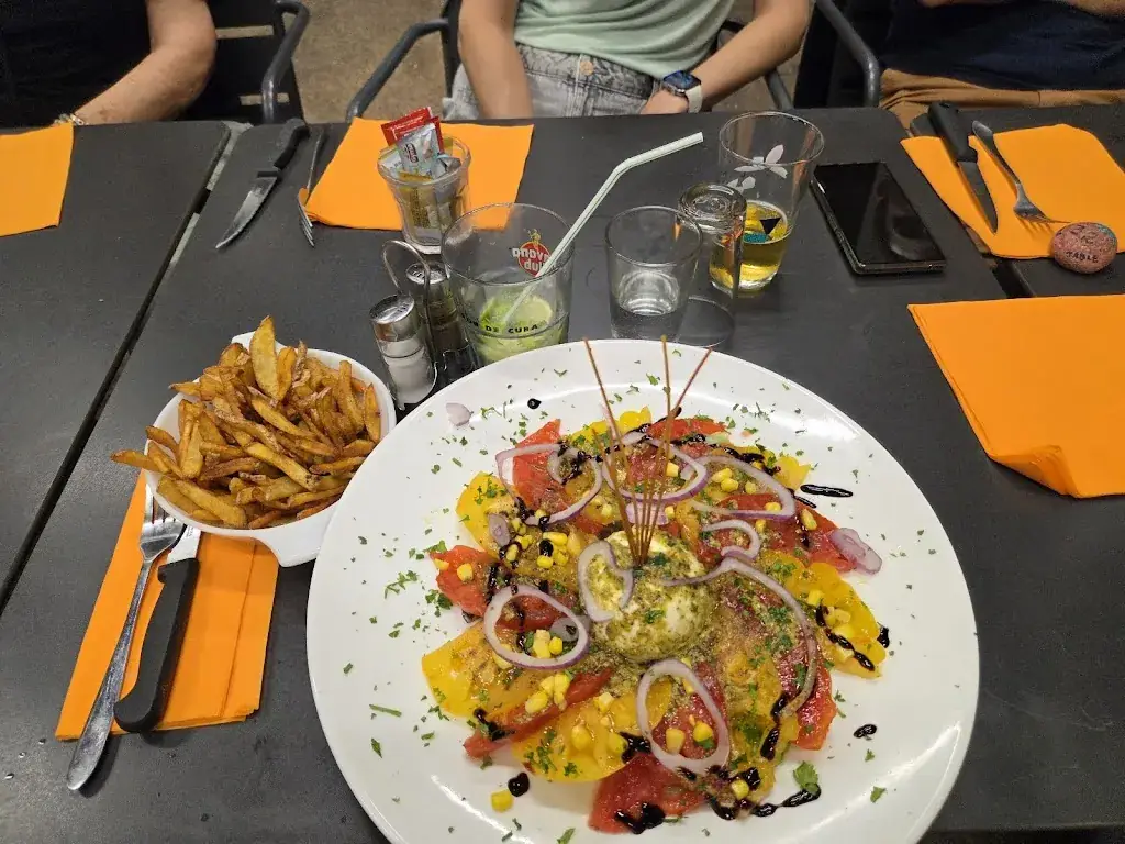 Ma Cabane_Aubenas_slider_image_3