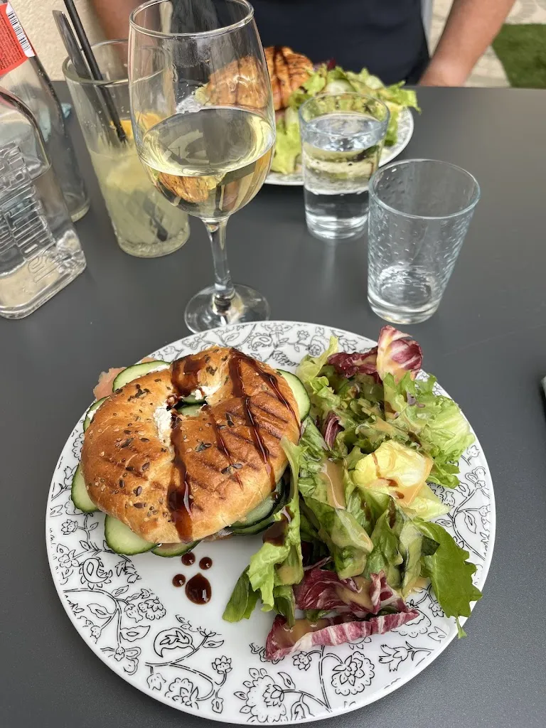 Jean-Luc Doussot_DS Le Goûter_Pougues-les-Eaux_review