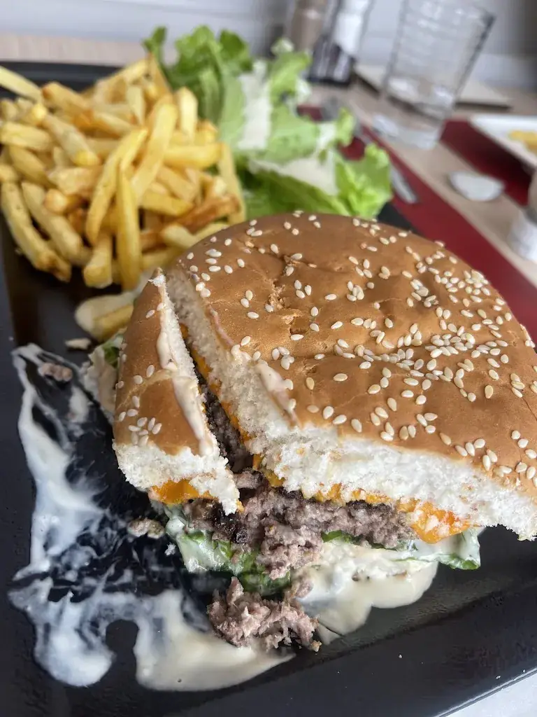 Bistrot du marché Chauffailles_Chauffailles_slider_image_3