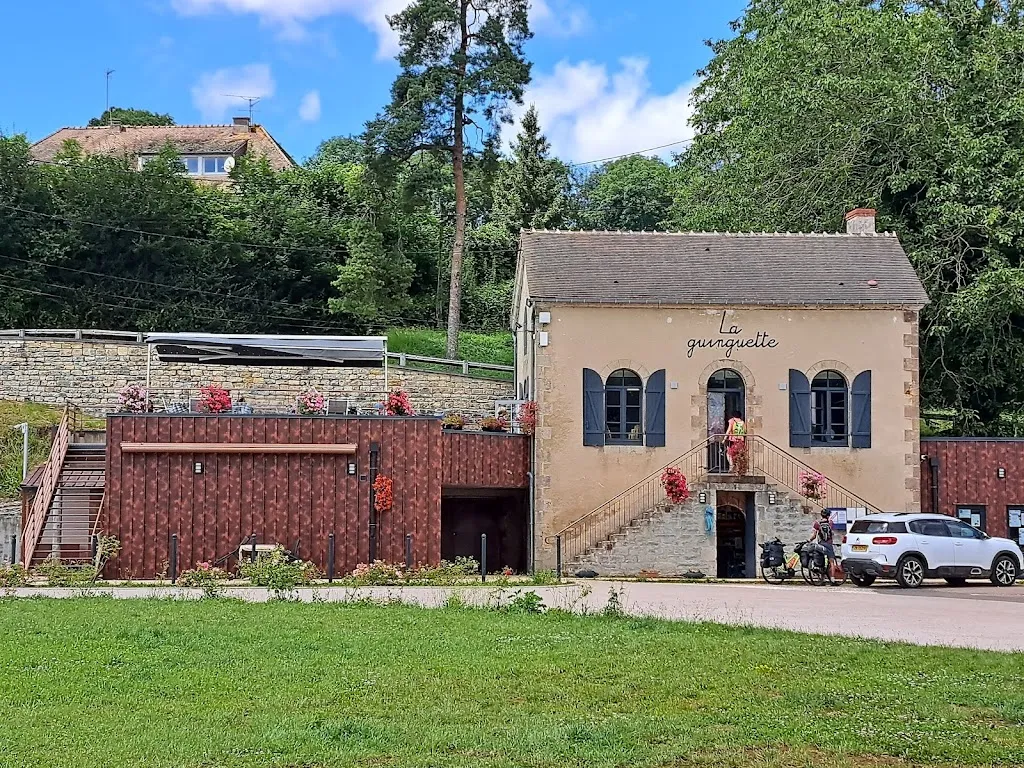 La Guinguette du Port_Châtillon-en-Bazois_slider_image_2