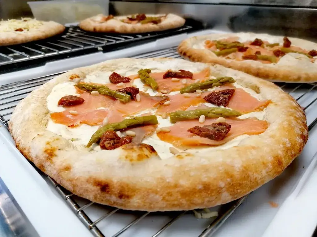 Menu_Pizzeria Distributeur automatique L'AMBITION CHATILLON-EN-BAZOIS_Châtillon-en-Bazois_image_3