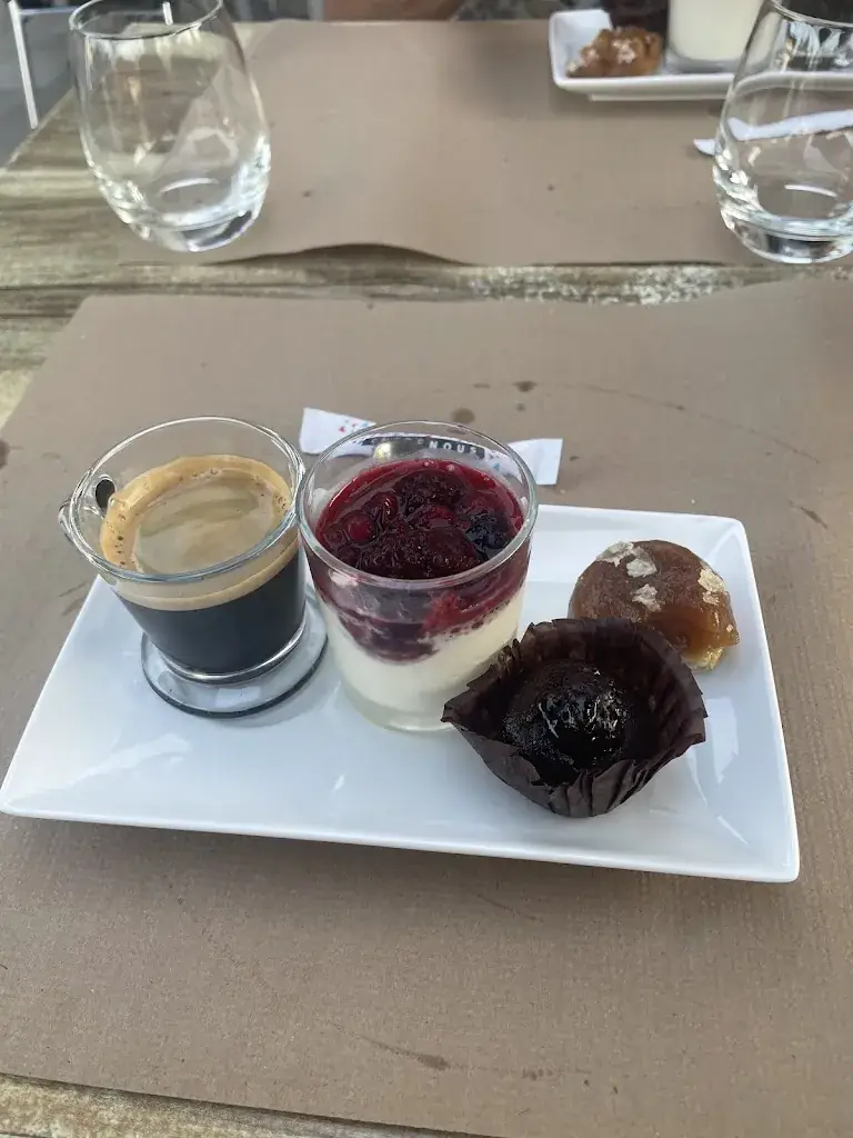 claude ford_La Marine_Bazolles_recensione