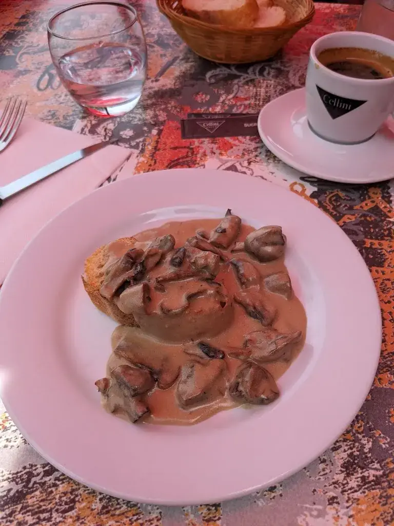 Oskar Klein_Le Mikado_Cize_review