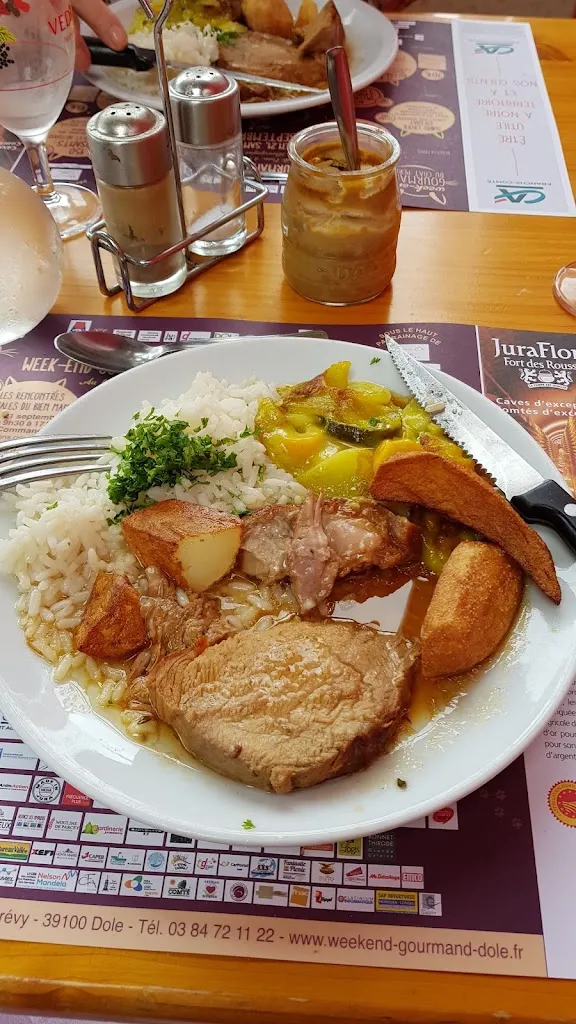 Simon Walsh_Chagre Guy_Vaudioux_review