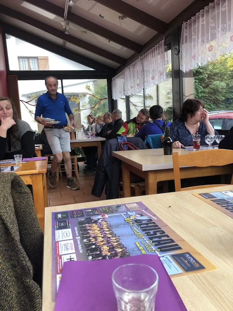 angie wren_Chagre Guy_Vaudioux_review