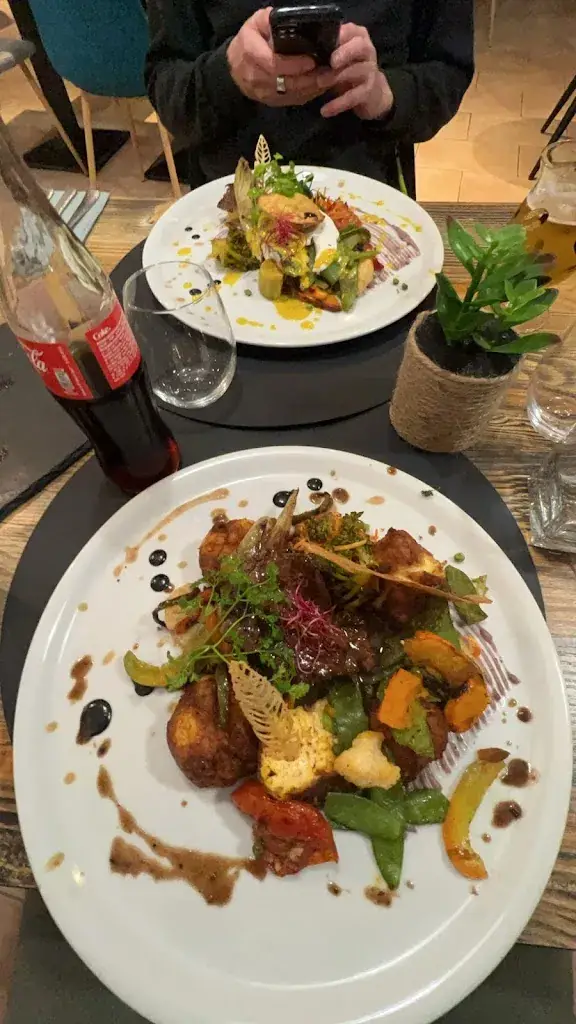 Antonio Buzzerio_Restaurant l'Antre d'Eux_Aubenas_review