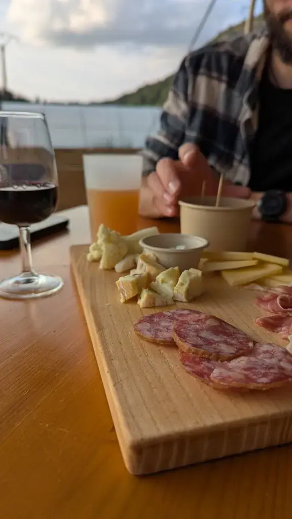 Alice Garruchet _Le J7_Planches-en-Montagne_review