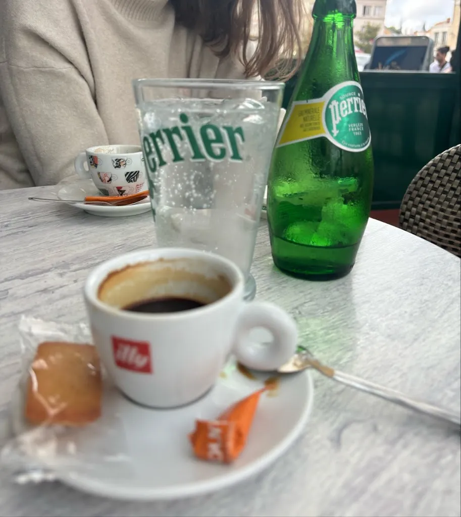 JaroslavSl - 365 cups of coffee_Bar Le Cadran_Châtillon-sur-Seine_review