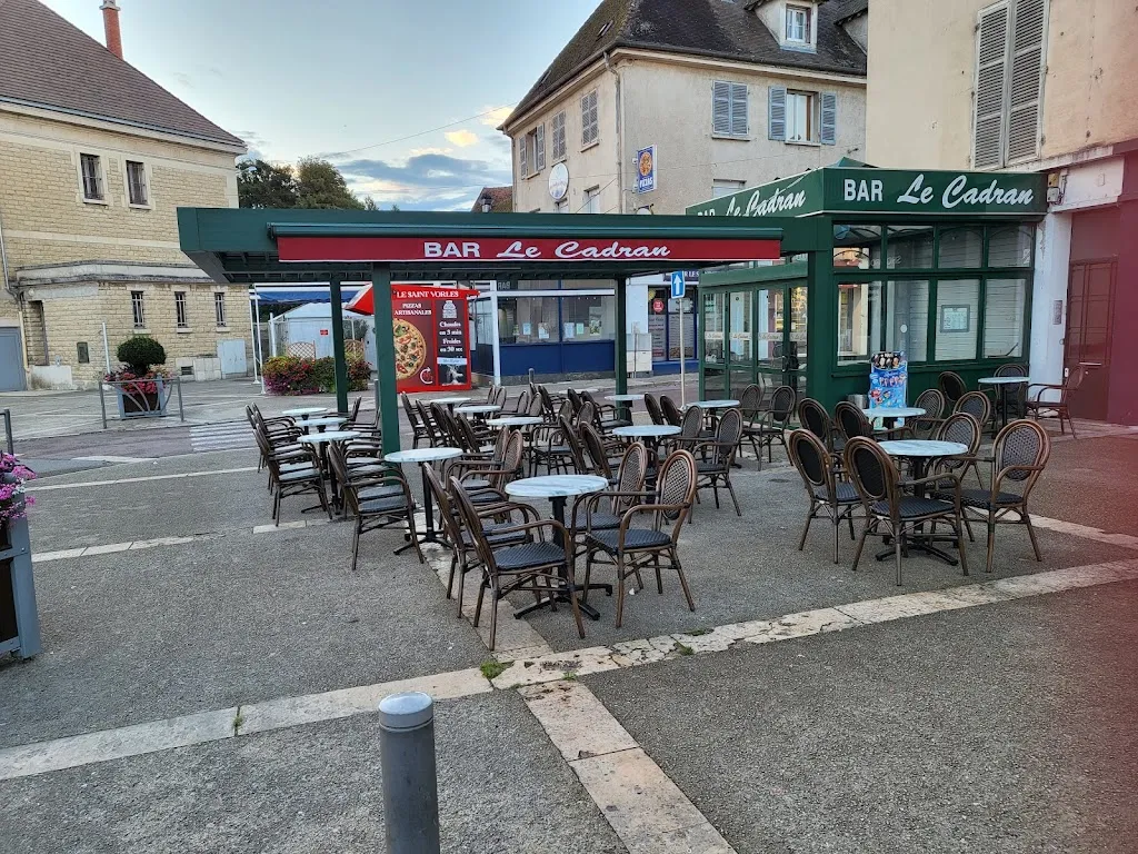 Bar Le Cadran restaurant in Châtillon-sur-Seine
