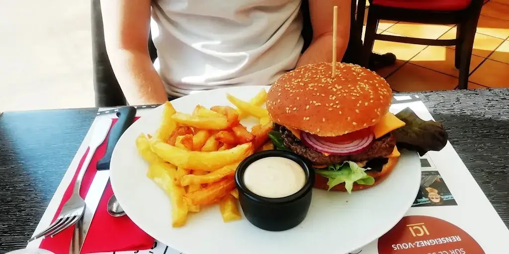 La BRASSERIE DE LA TOUR_Chéroy_slider_image_3