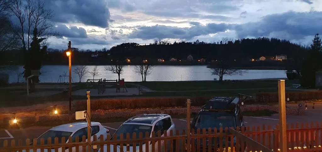 Ken Paton_Hotel Restaurant La Chaumière Du Lac_Clairvaux-les-Lacs_review