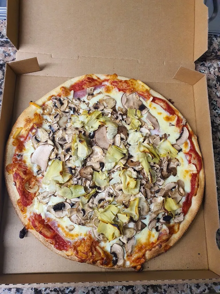 La Pizza_Châtenoy-le-Royal_slider_image_3