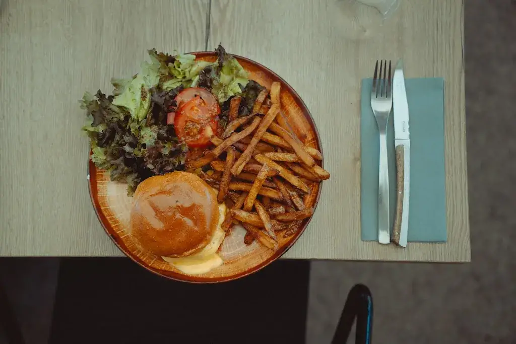 Safrania Bistrorant_Aubenas_slider_image_3