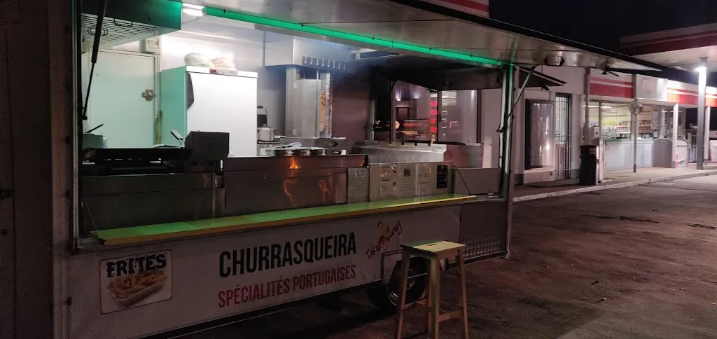 Food truck TAKE AWAY_Châtenoy-le-Royal_slider_image_1