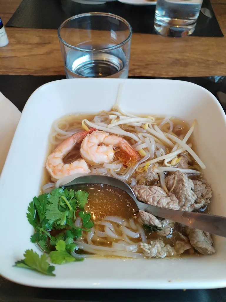 Sithinem_Chalon-sur-Saône_slider_image_3