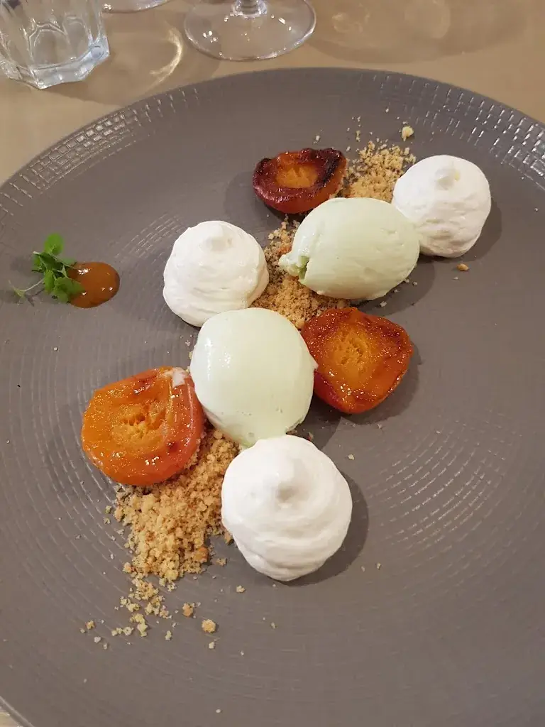 Paul Woolstenholmes_La Forge_Chalon-sur-Saône_review