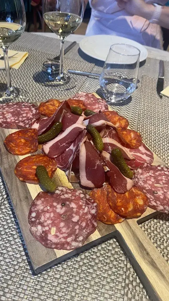 Mégane Charles_Brasserie Le Terminus_Chalon-sur-Saône_review