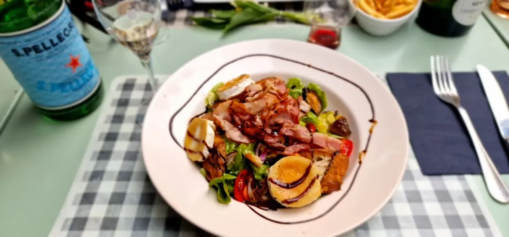 Pavel_Le Cha'lon Bar_Chalon-sur-Saône_review