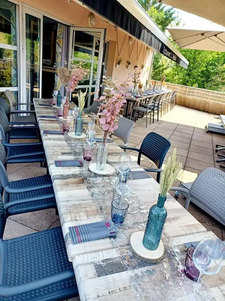 Restaurant Les Bastides_Chevigny-Saint-Sauveur_slider_image_1